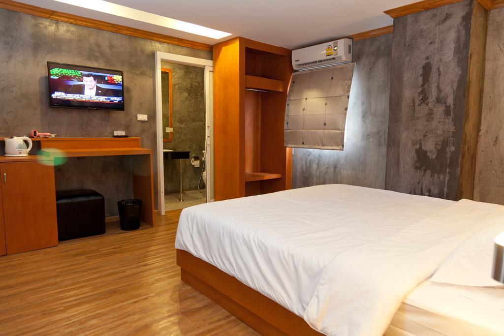 Chaphone Guesthouse Phuket Szoba fotó