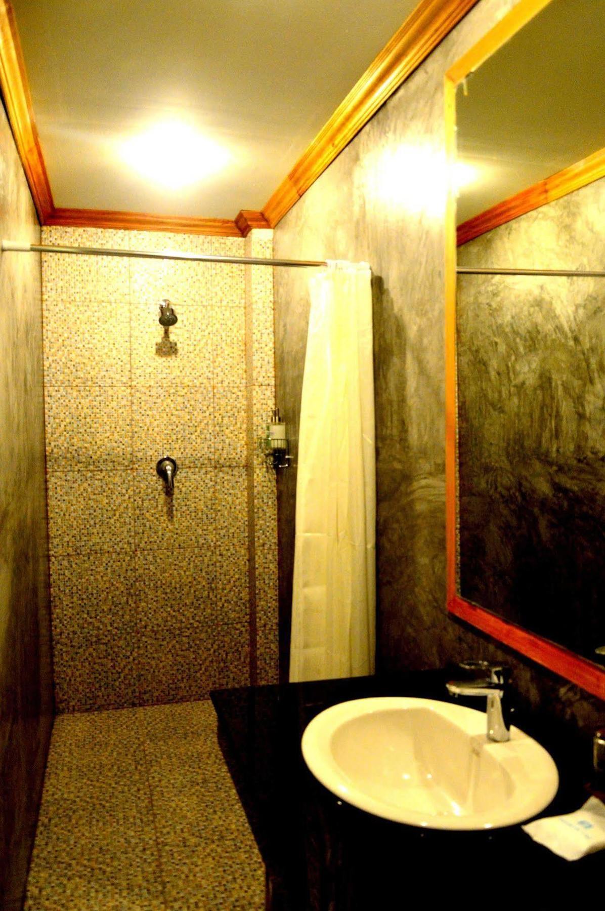 Chaphone Guesthouse Phuket Kültér fotó